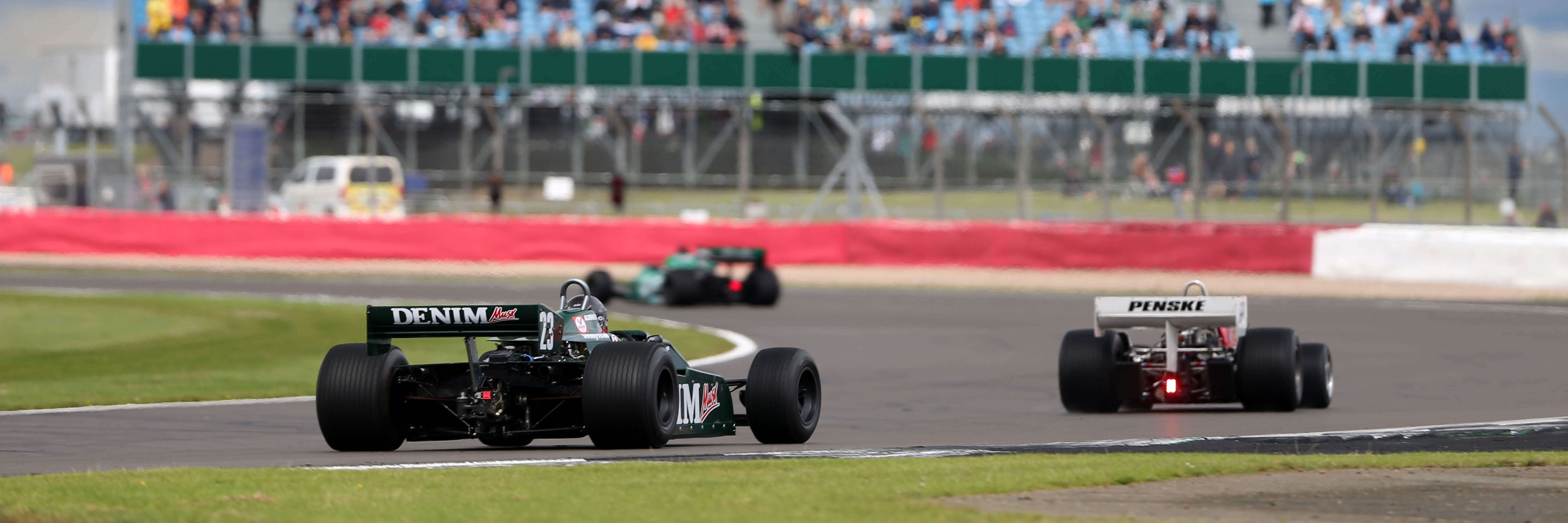 Classic F1 cars on track at Silverstone Festival