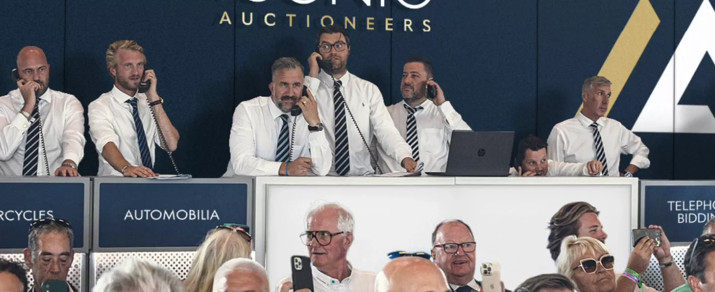 Iconic Auctioneers banner