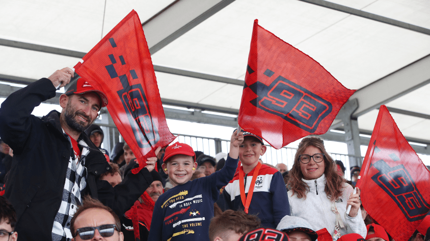 fans in marc marquez grandstand